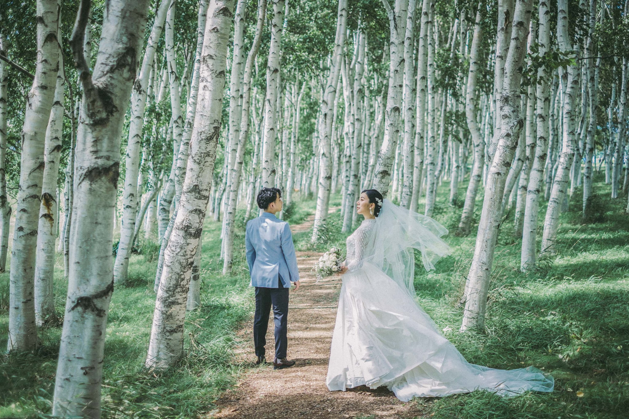 Wedding day_02_ ガラスのピラミッド、ランファン・キ・レーヴ